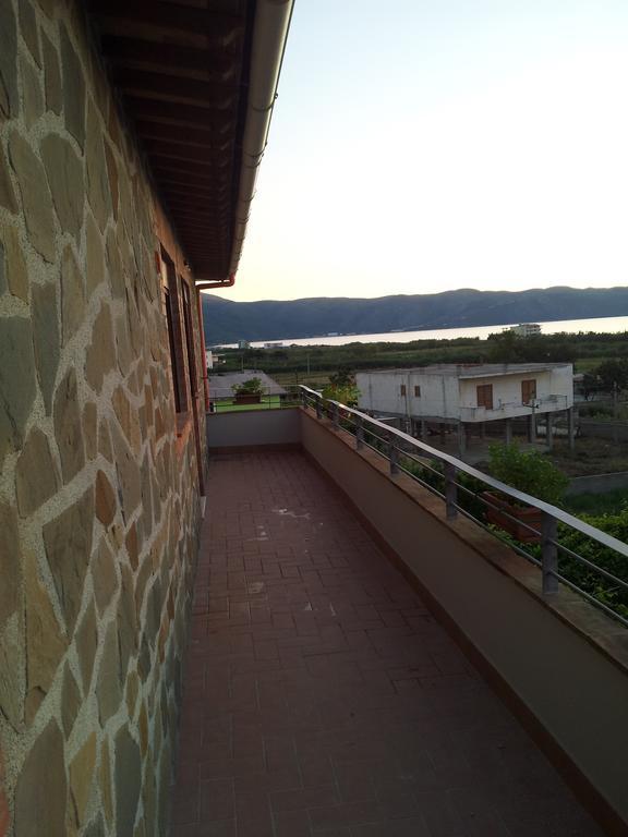 Velaj Apartments Орикум Номер фото