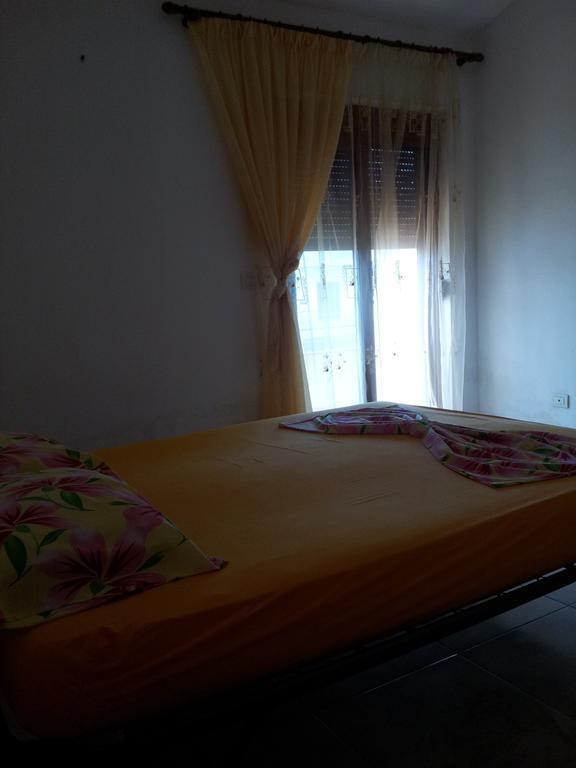 Velaj Apartments Орикум Номер фото