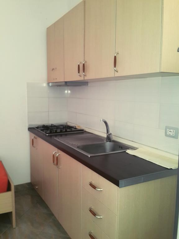 Velaj Apartments Орикум Экстерьер фото