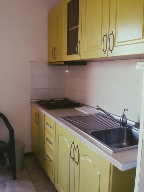 Velaj Apartments Орикум Экстерьер фото