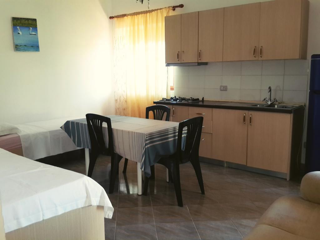 Velaj Apartments Орикум Экстерьер фото