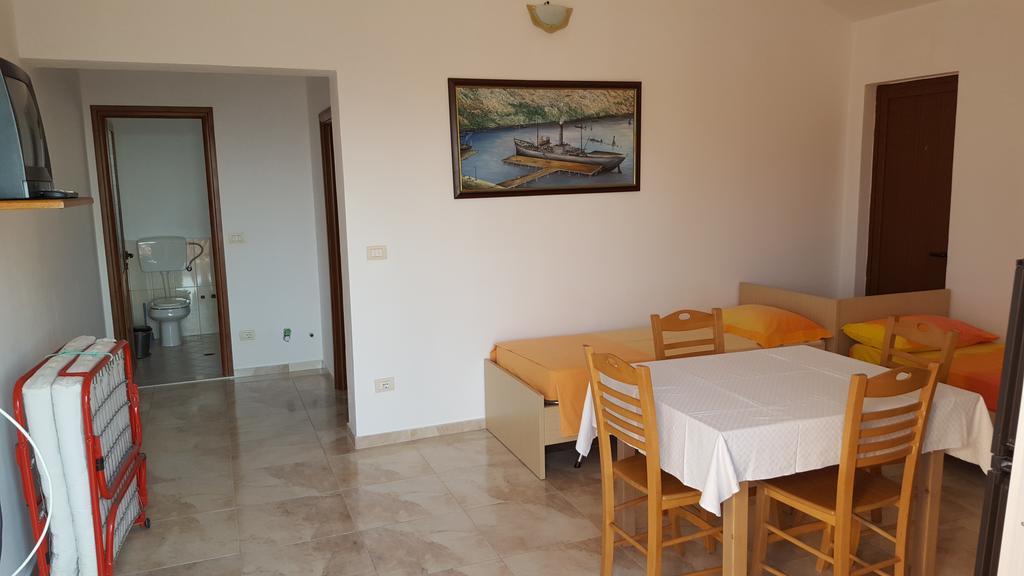 Velaj Apartments Орикум Экстерьер фото