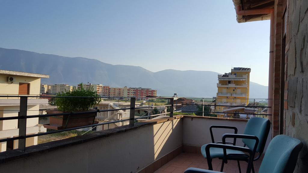 Velaj Apartments Орикум Экстерьер фото