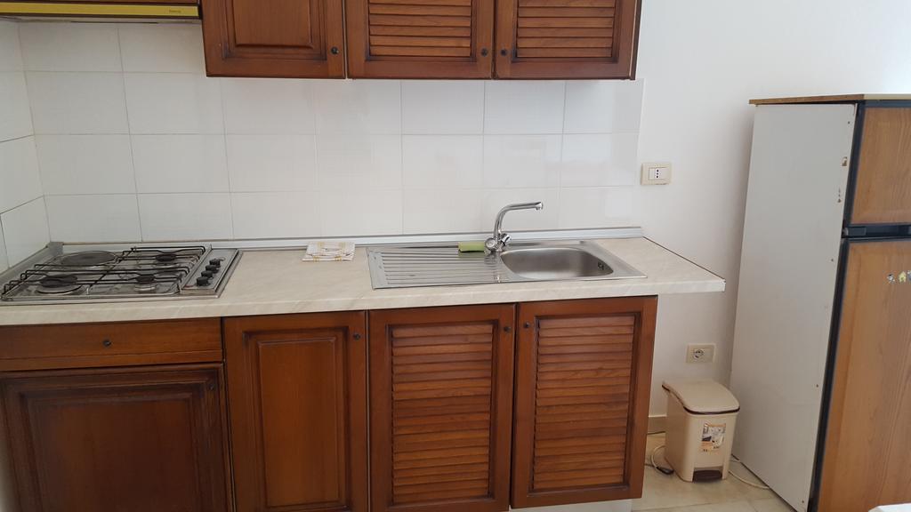Velaj Apartments Орикум Экстерьер фото