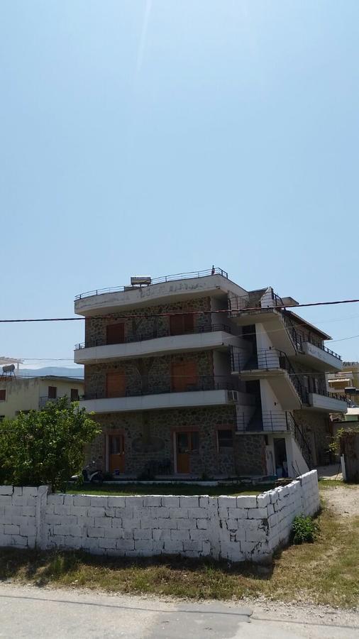 Velaj Apartments Орикум Экстерьер фото